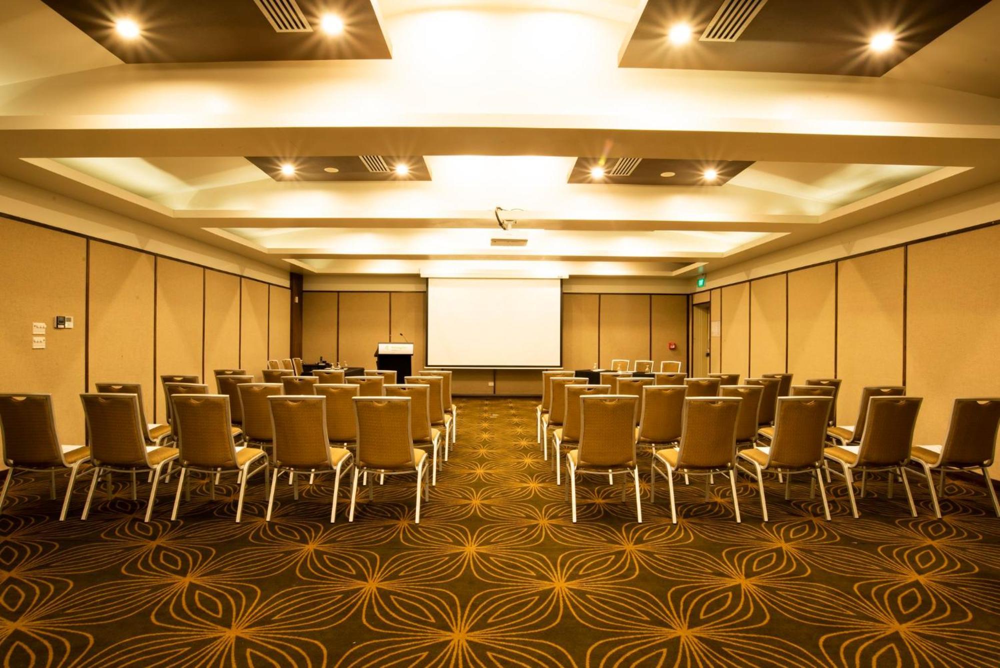 Holiday Inn Suva By Ihg Εξωτερικό φωτογραφία